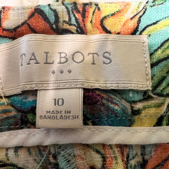 Talbots Tropical Floral Print Shorts, linen blend size 10 - Picture 3 of 4